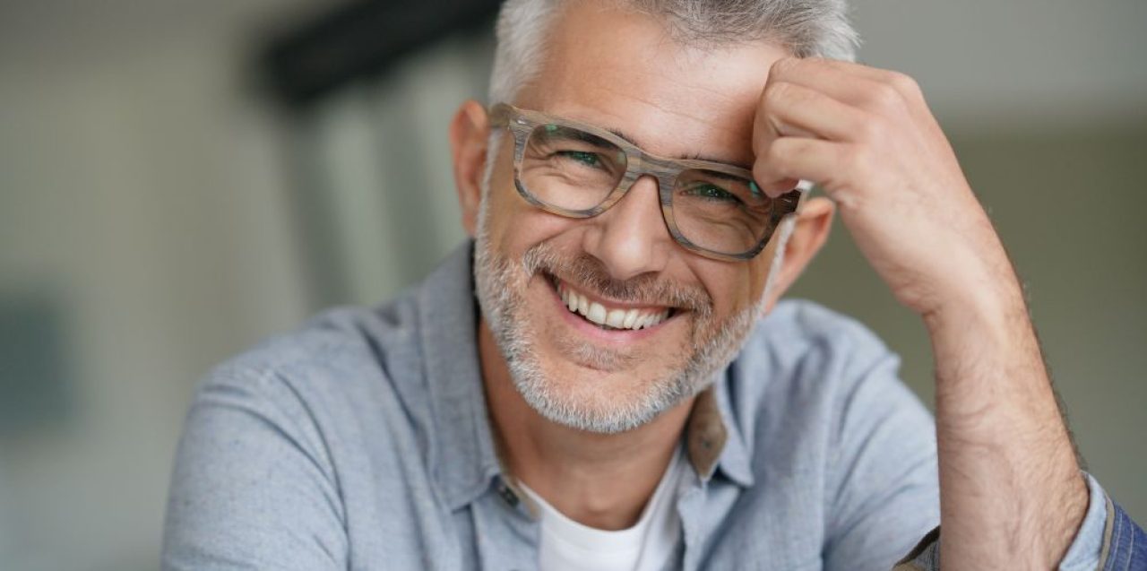 Middle-aged guy with trendy eyeglasses